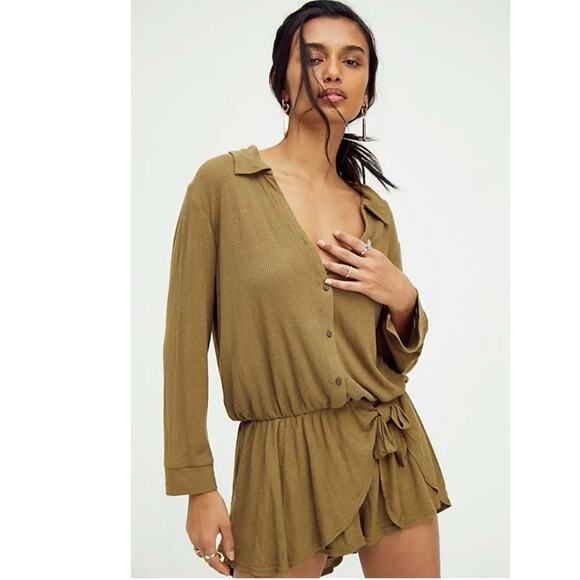 Free People Lively Romper Green Tropical Nut size XL Festival Coastal Bohemian - Picture 1 of 15
